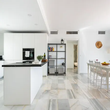 Jardines Puerto Banus - Elegance And Comfort In Marbellas Heart Apartment