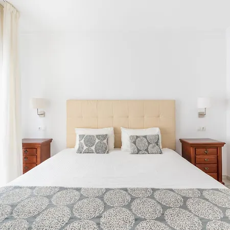 Jardines Puerto Banus - Elegance And Comfort In Marbellas Heart Apartment Marbella