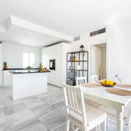 Jardines Puerto Banus - Elegance And Comfort In Marbellas Heart Apartment